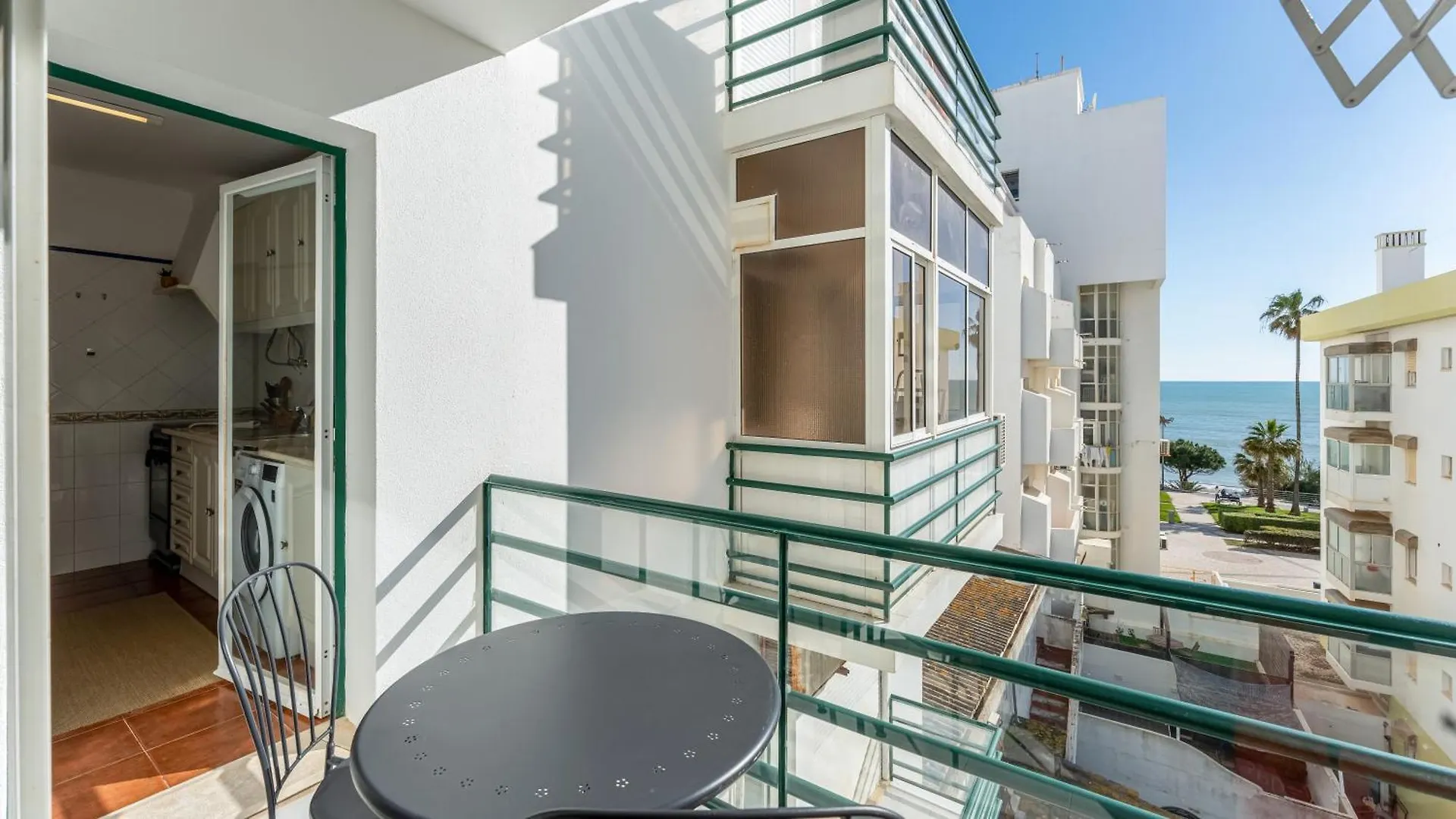 Summer Getaway 1Br Flat Armacao Pera By Lovelystay Armacao de Pera