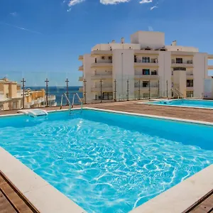 Apartamento Magnificent 2bdr W/ Ac & Pool - 2min From - By Lovelystay, Armação de Pêra